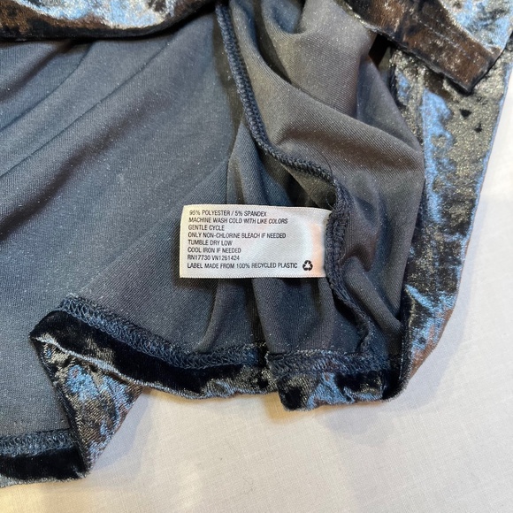 Slate Blue Crushed Velvet V-Neck Romper Ties Around Neck Size M - Picture 3 of 8